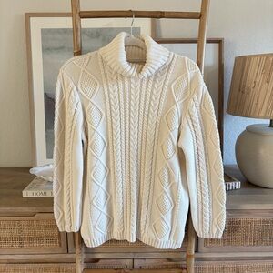 Vintage North Style Cable Knit Cream Sweater Sz M